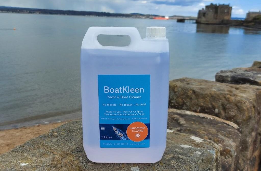 Environmentally Friendly Boat Hull Cleaner