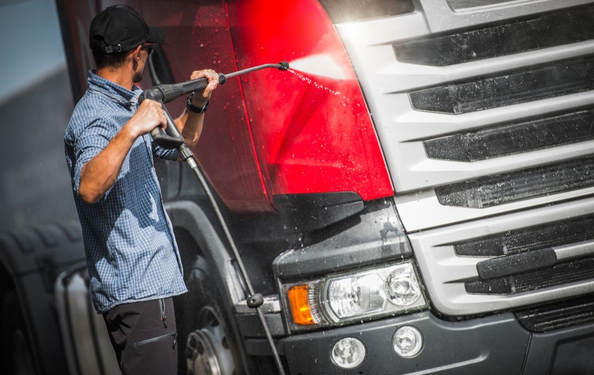 commercial vehicle washing regulations UK 